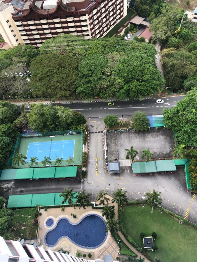 Beach Resort Home Stay Sri Sayang Apartment Batu Ferringhi 2Bedroom Buitenkant foto