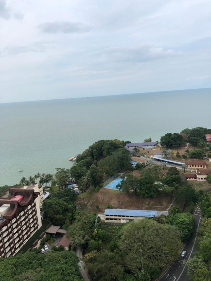 Beach Resort Home Stay Sri Sayang Apartment Batu Ferringhi 2Bedroom Buitenkant foto